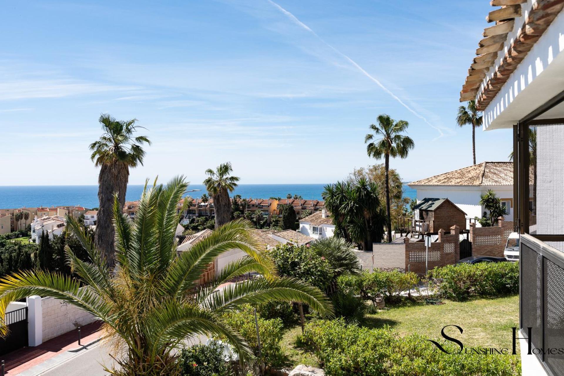Seaview I 3bed I Sauna I Pool I Parking 60 Holiday home
